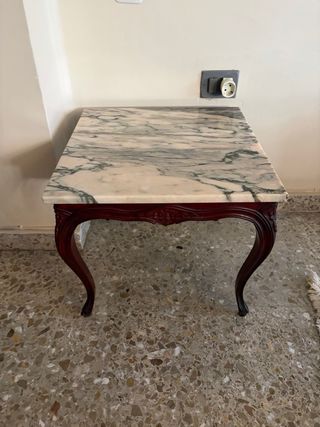 Set di tavolini in marmo