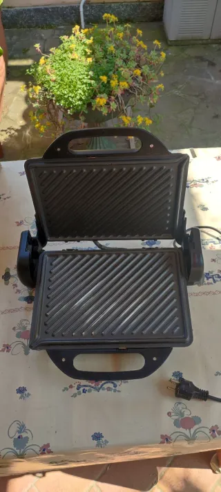 Piastra Bistecchiera Elettrica Philips