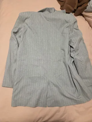 Blazer gris con rayas