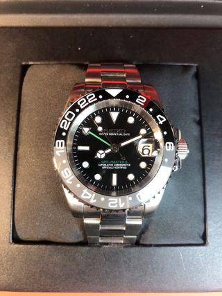 Seiko Mod - GMT “Bruce Wayne” (Correa Oyster)