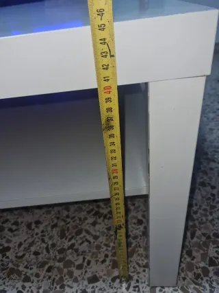 Mesa de centro blanca de madera