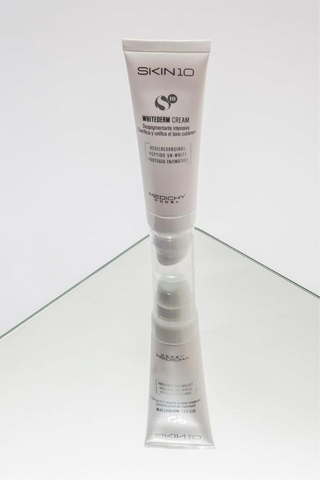 MEDICHY MODEL Skin10 Whitederm Cream PRECINTADO