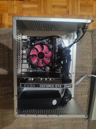 PC Gamer Plataforma Compacta