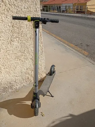 Patinete Eléctrico Cecotec Bongo