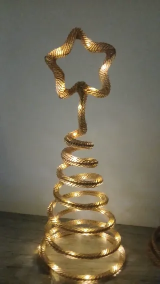 Alberi di Natale decorativi con stella