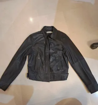 Chaqueta de cuero Zara Negra