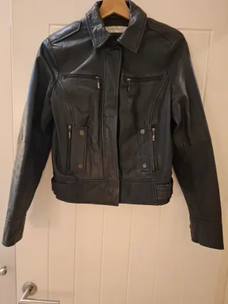 Chaqueta de cuero Zara Negra