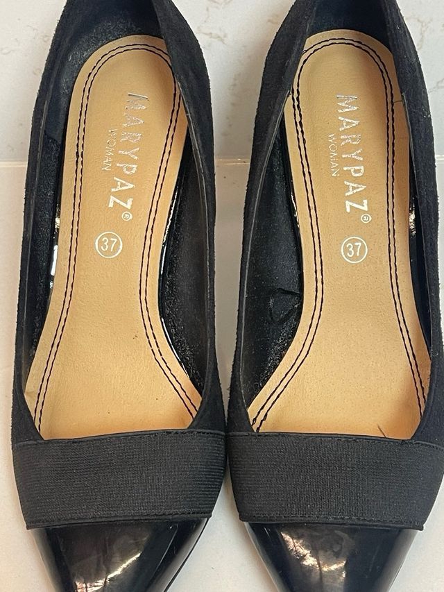 Zapatos de salón Marypaz negros talla 37