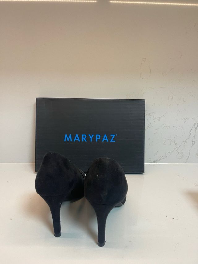 Zapatos de salón Marypaz negros talla 37