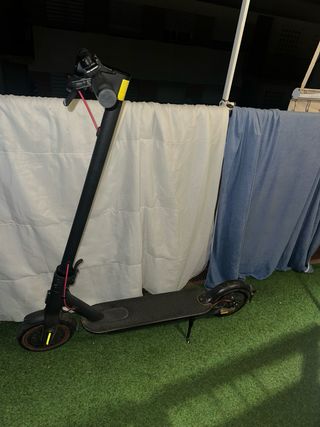 Patinete eléctrico trucado en buen estado