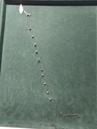 Gargantilla de plata con cuentas