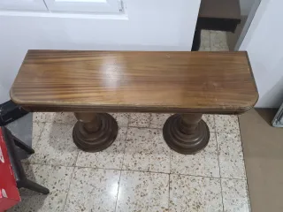 Mesa de madera maciza y plegable