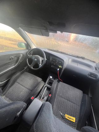 Nissan Primera EGT P10 1993