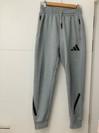Chándal Adidas Gris, talla 13/14 años