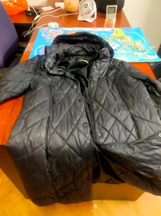 Anorak negro Punto Roma
