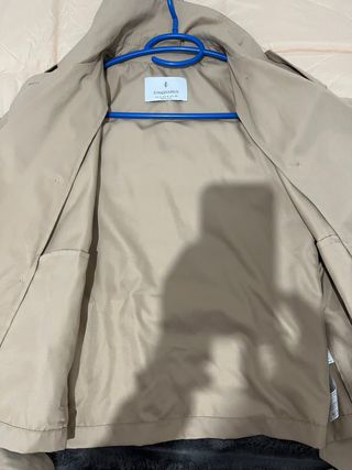 Gabardina corta Stradivarius Talla S