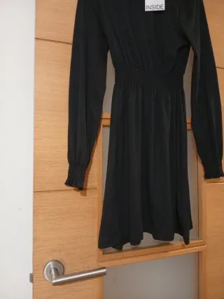Vestido negro Inside