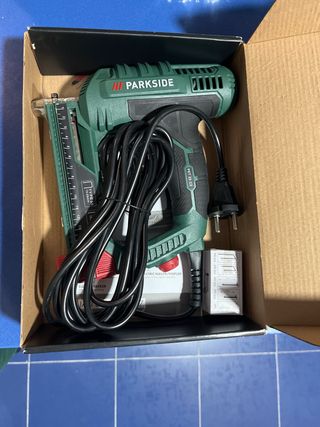 Grapadora Eléctrica Parkside PET 25 C3