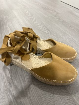 Alpargatas esparto con lazo marrón/beige