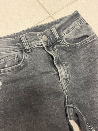 Pantalón ZARA gris 11-12years