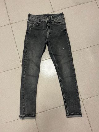 Pantalón ZARA gris 11-12years