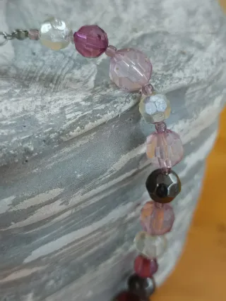 Collar perlas moradas y rosas