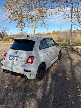 Abarth F595 2023