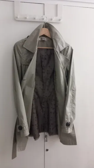 Gabardina Stradivarius Beige Talla S