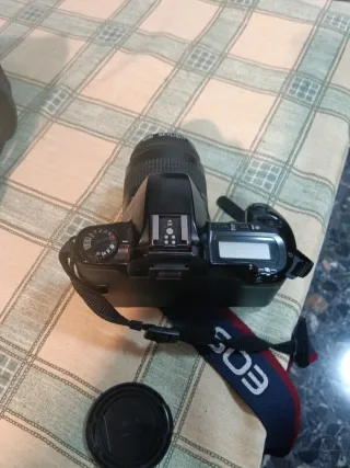 Cámara Canon EOS 500