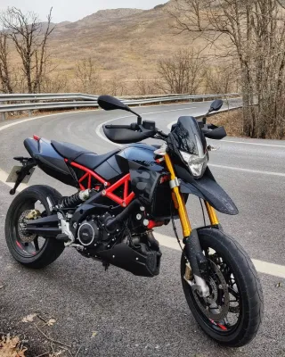 Aprilia Dorsoduro 900 2019 - A2 - 95cv