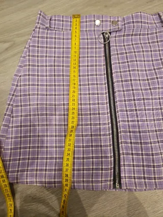 Conjunto SHEIN cuadros lila crop top y falda