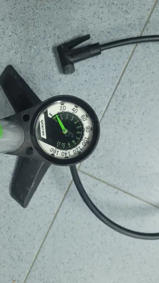 Bomba de Aire Scott 275493 Gris/Verde