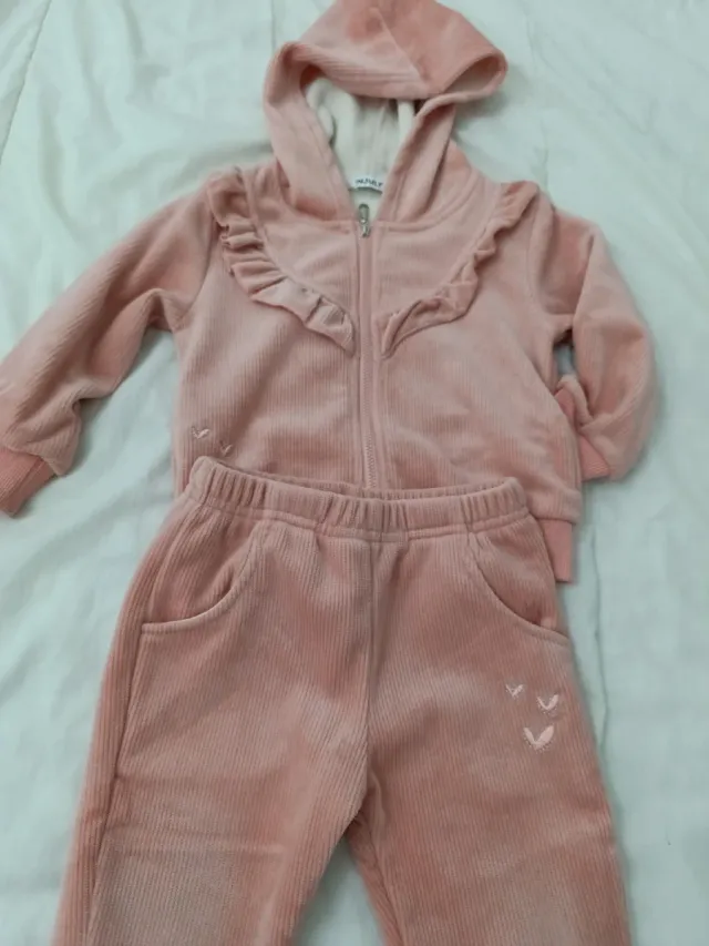 Conjunto chándal niña rosa