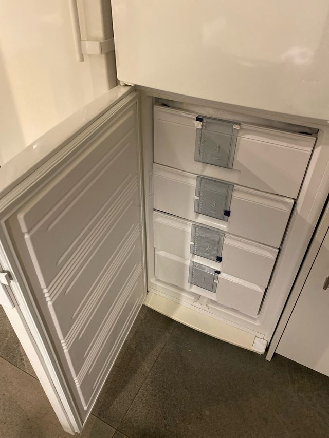 Nevera Liebherr Combi