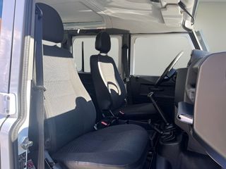 Land Rover Defender 110 SW E 90 kW (122 CV)
