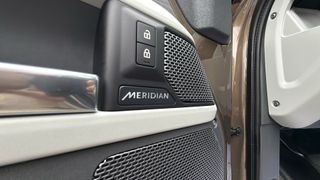 Land Rover Defender 110 D240 S 4WD Auto 177 kW (240 CV)