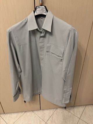 Camicia sportiva grigia