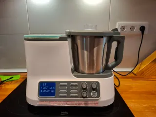 URGE! Robot de Cocina Quigg con Conexión WiFi