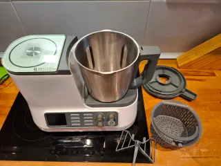 URGE! Robot de Cocina Quigg con Conexión WiFi