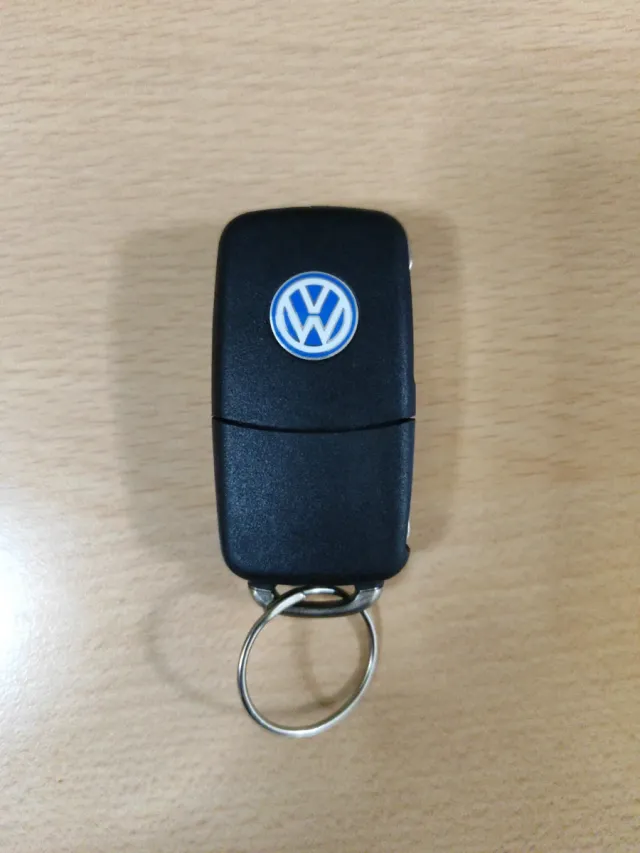 Llave Coche Volkswagen Golf V