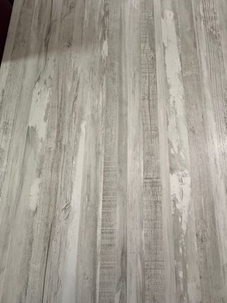 Mesa de comedor de madera + 6 Sillas.