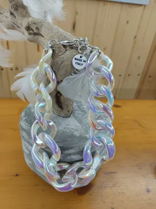 Collar eslabones grandes iridiscente