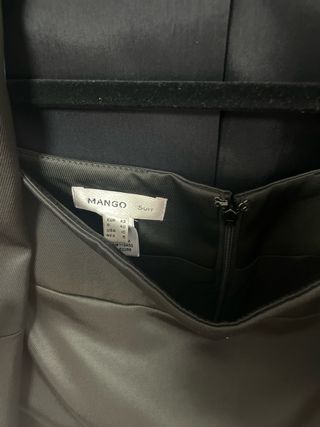 Traje de chaqueta y falda Mango negro