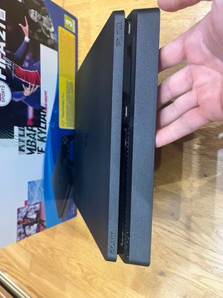 Consola PS4 500GB FIFA 21 Champions League