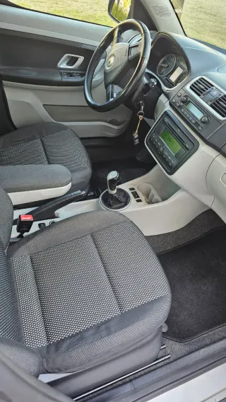 Skoda Roomster 2008 distintivo C 216000km