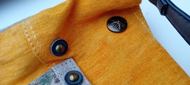 Bolso amarillo y gris Lookat