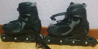 Patines en línea negros