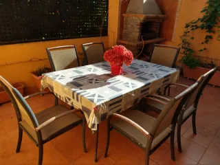 Tavolo da terrazza con 6 sedie