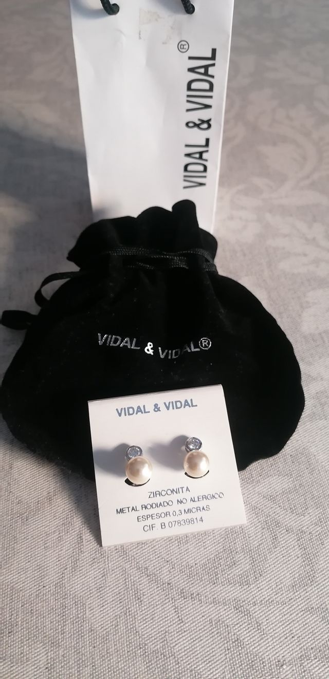 Pendientes Vidal & Vidal sin estrenar