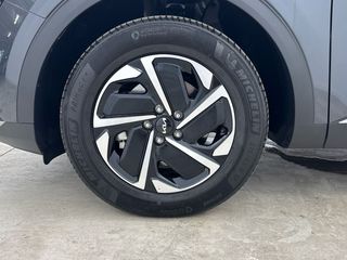 Kia Sportage 1.6 T-GDi HEV Drive 4x2 169 kW (230 CV)